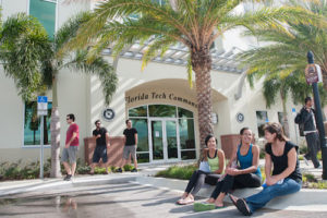Florida Tech - Associate’s in Business Administration Online