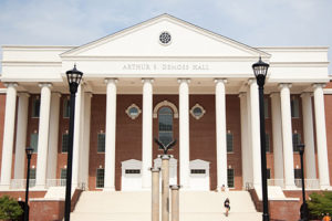 Liberty University - Associate’s in Business Administration Online